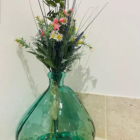 Les Dames Jeannes Guest house