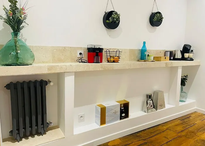 Les Dames Jeannes Gasthof *